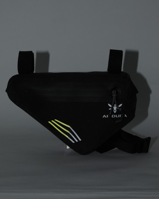 APIDURAフレームバッグ【RACING FRAME PACK 1L】07l