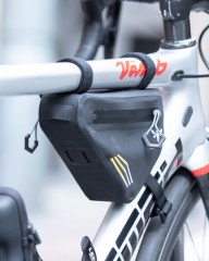 APIDURAフレームバッグ【RACING FRAME PACK 1L】mb_03l
