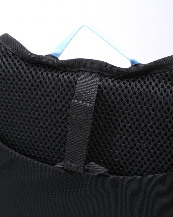 POCバックパックベスト【COLUMN VPD BACKPACK VEST】11l