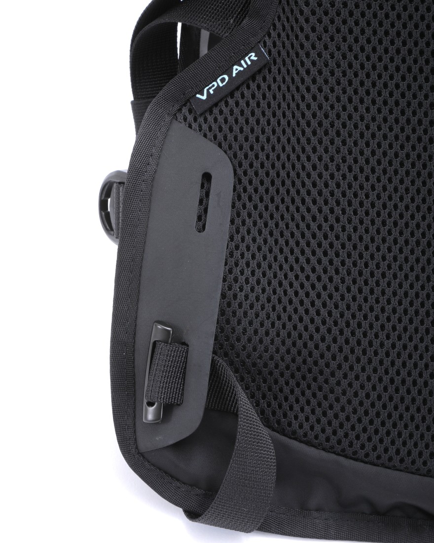POCバックパックベスト【COLUMN VPD BACKPACK VEST】13l