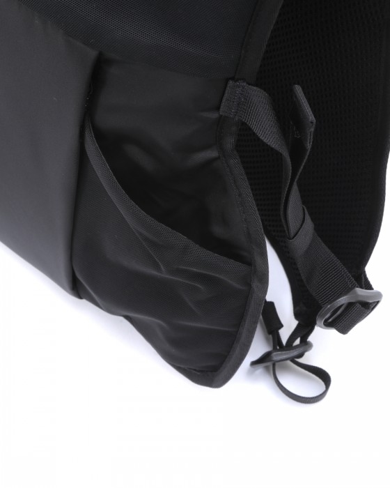 POCバックパックベスト【COLUMN VPD BACKPACK VEST】23l