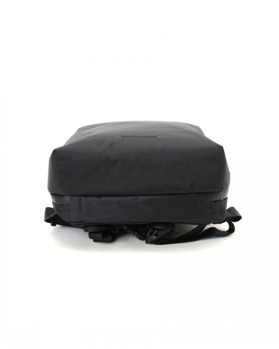 berufスクウェアトラベルデイパック【GEARED LINE/URBAN EXPLORER X-PAC/16L】05l