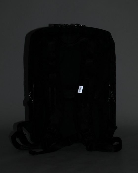 berufスクウェアトラベルデイパック【GEARED LINE/URBAN EXPLORER X-PAC/16L】12l