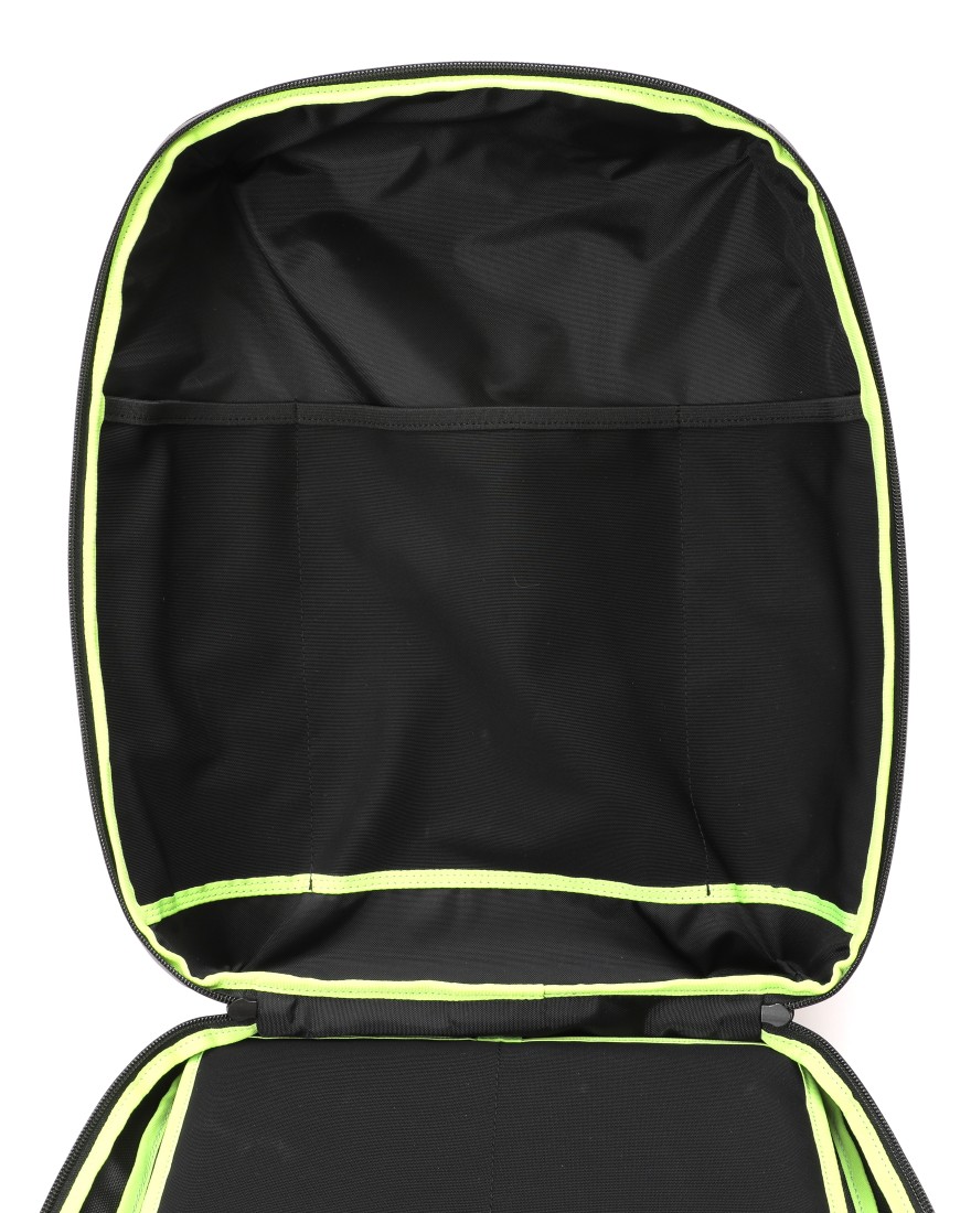 berufスクウェアトラベルデイパック 豊岡鞄®【URBAN EXPLORER 20 Ballistic Hollofil AIR™】16l