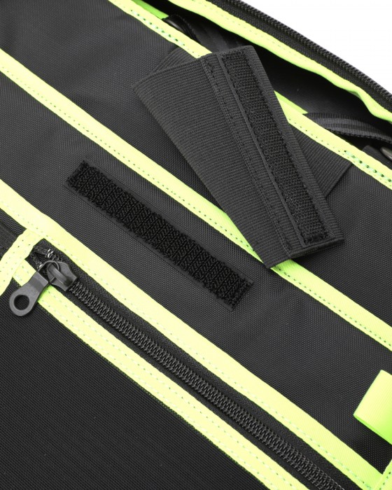 berufスクウェアトラベルデイパック 豊岡鞄®【URBAN EXPLORER 20 Ballistic Hollofil AIR™】20l
