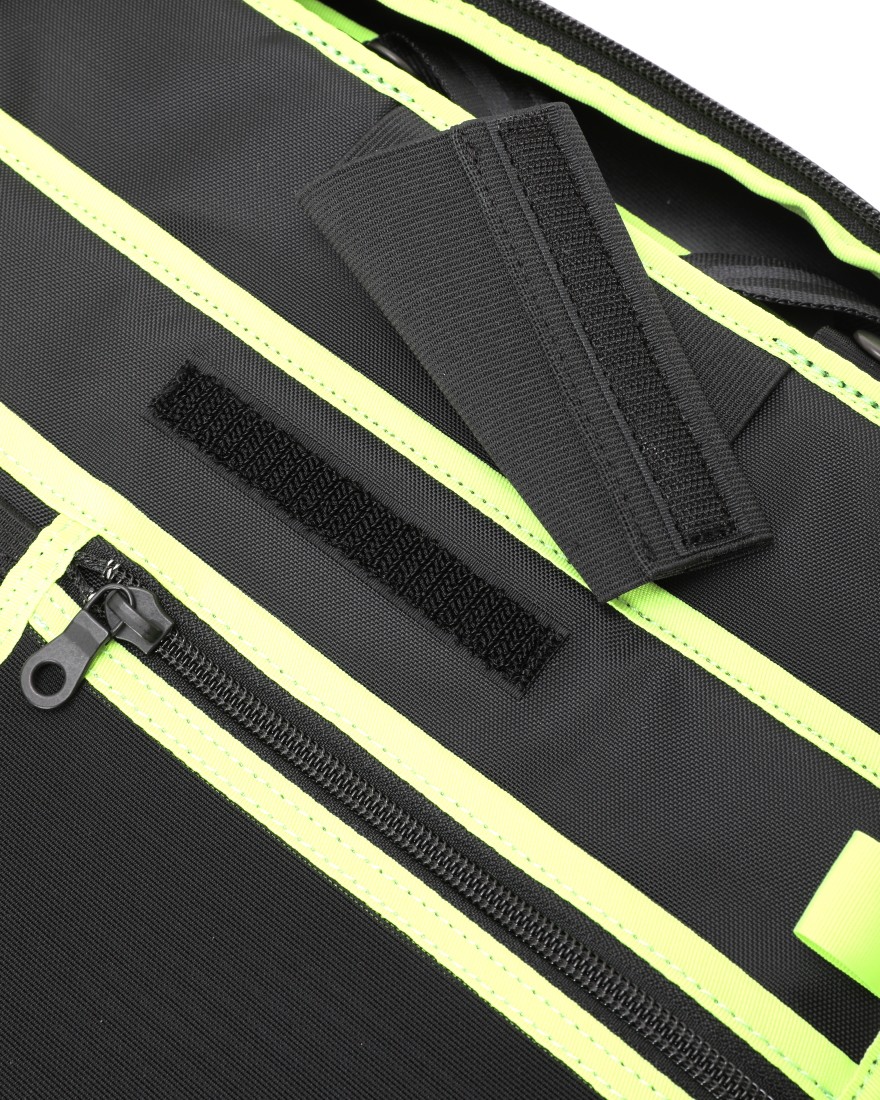 berufスクウェアトラベルデイパック 豊岡鞄®【URBAN EXPLORER 20 Ballistic Hollofil AIR™】20l