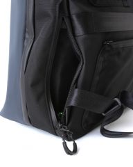 berufスクウェアトラベルデイパック【GEARED LINE/URBAN EXPLORER DURON/20L】mb_22l