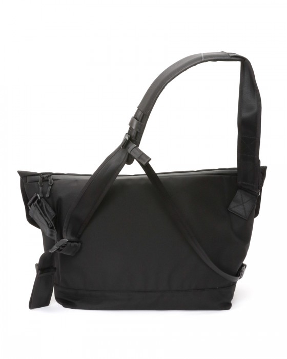 beruf baggageメッセンジャーバッグ L【HOBO 26 MESSENGER BAG LARGE/beruf baggage LOGO（ロゴ）】09l
