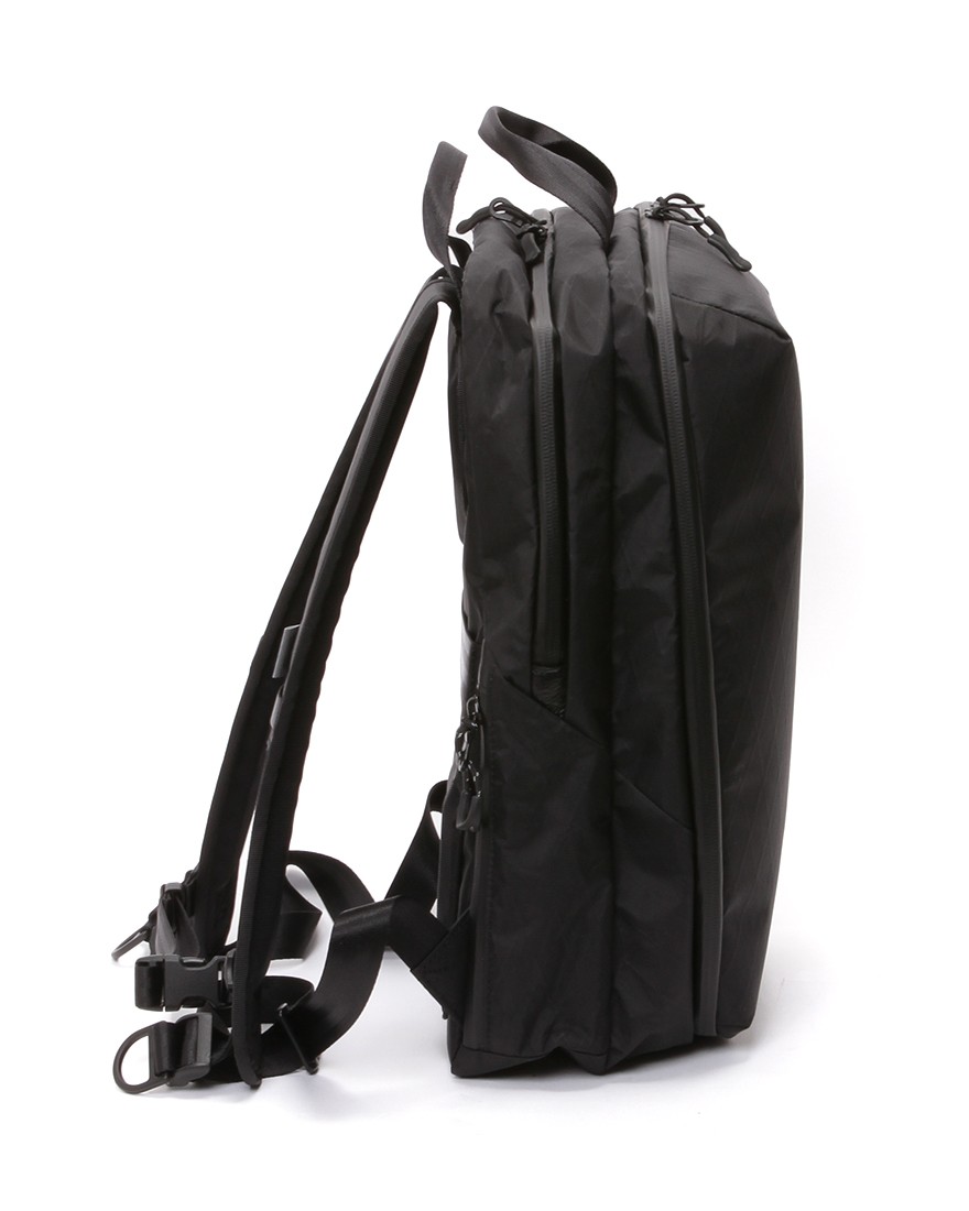 berufスクウェアトラベルデイパック【URBAN EXPLORER NARROW 17L X-pac®】04l