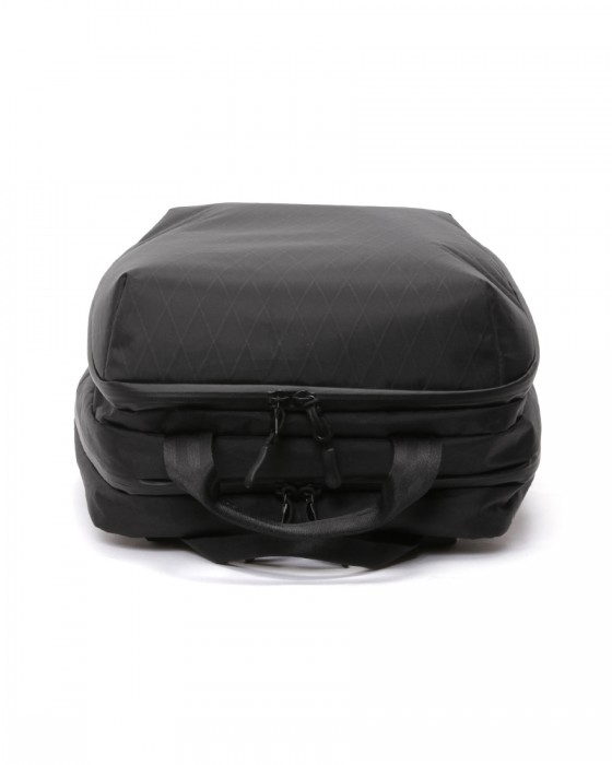 berufスクウェアトラベルデイパック【URBAN EXPLORER NARROW 17L X-pac®】05l
