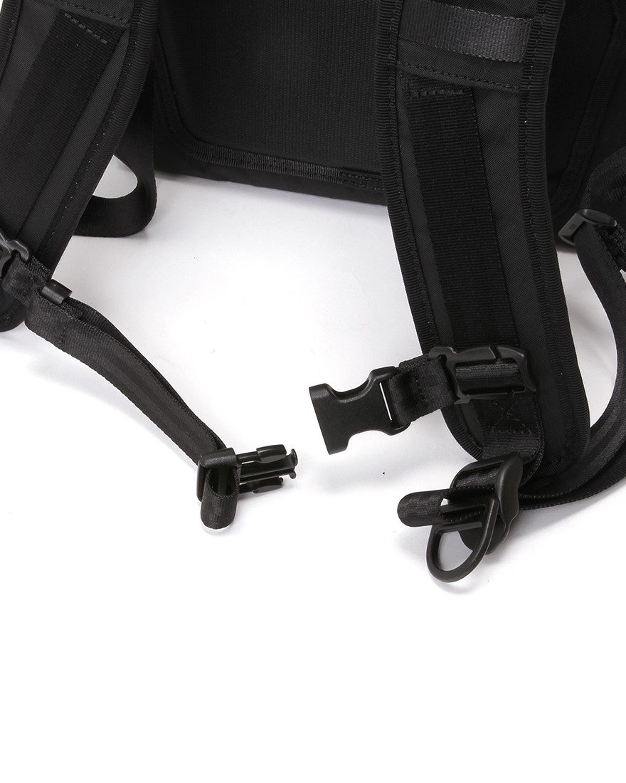berufスクウェアトラベルデイパック【URBAN EXPLORER NARROW 17L X-pac®】09l