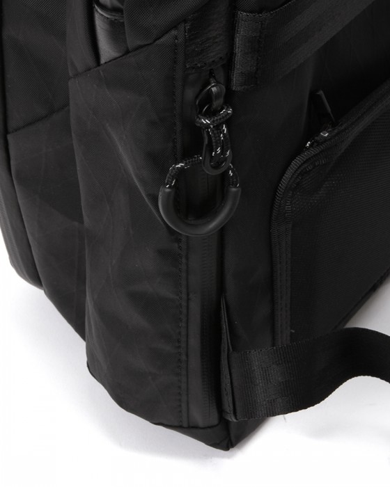 berufスクウェアトラベルデイパック【URBAN EXPLORER NARROW 17L X-pac®】11l