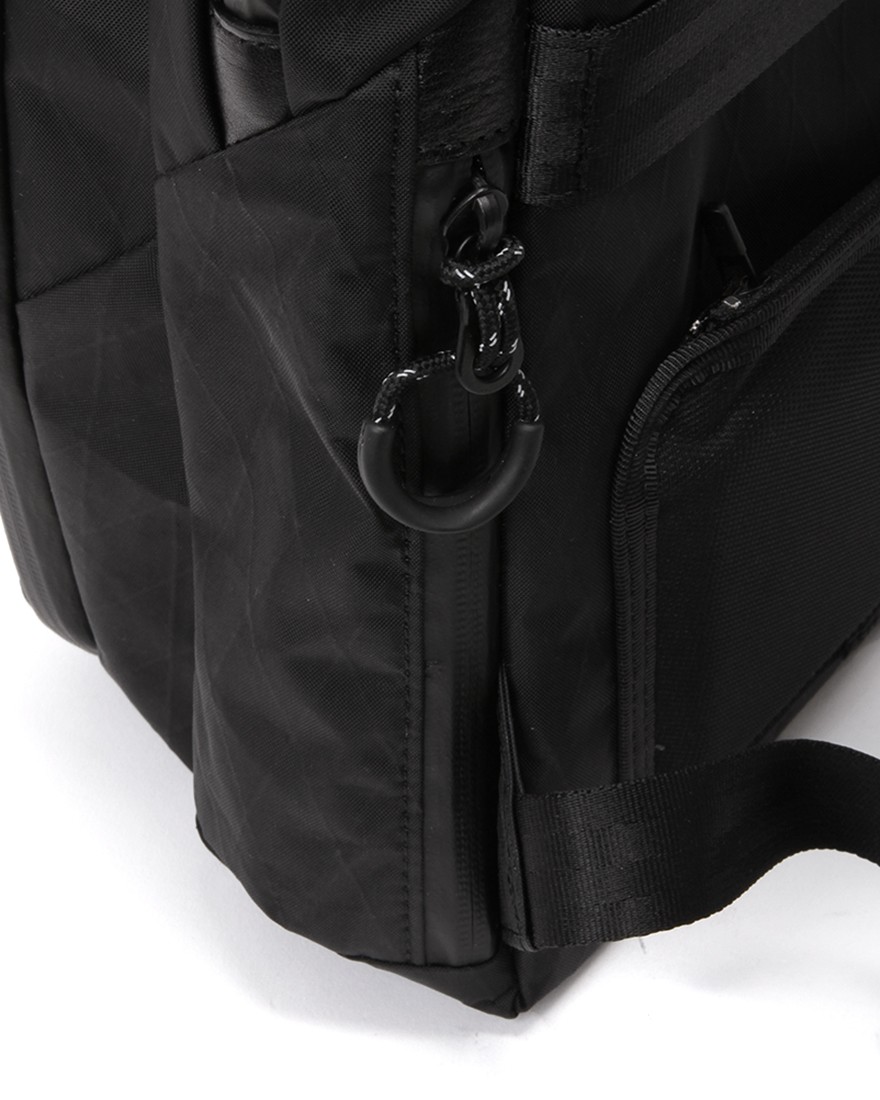 berufスクウェアトラベルデイパック【URBAN EXPLORER NARROW 17L X-pac®】11l