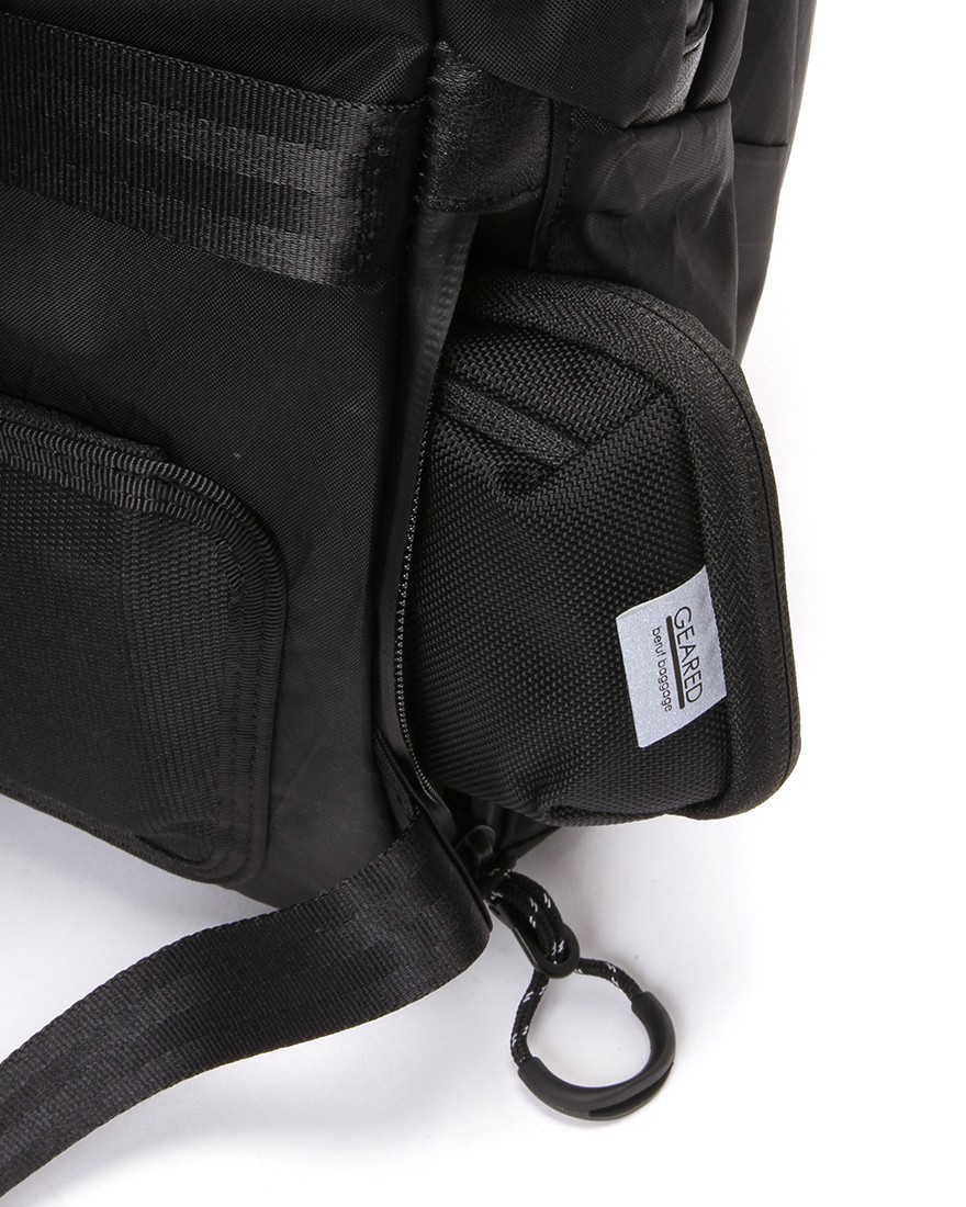 berufスクウェアトラベルデイパック【URBAN EXPLORER NARROW 17L X-pac®】13l