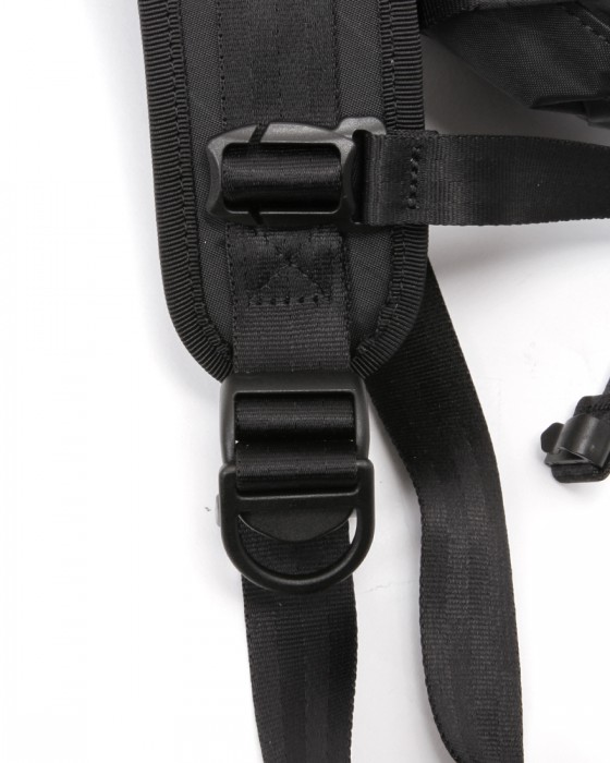berufスクウェアトラベルデイパック【URBAN EXPLORER NARROW 17L X-pac®】16l