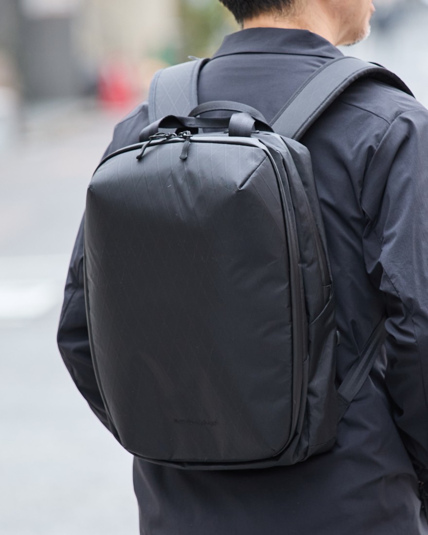 berufスクウェアトラベルデイパック【URBAN EXPLORER NARROW 17L X-pac®】27l