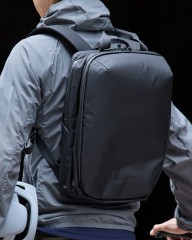 berufスクウェアトラベルデイパック【URBAN EXPLORER NARROW 17L X-pac®】mb_28l