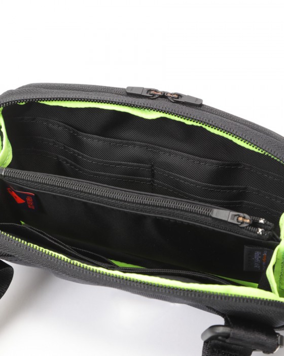 beruf baggage防水レザー ウォレットポーチ【URBAN EXPLORER MINI】14l