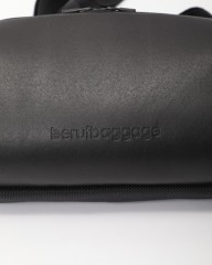 beruf baggage防水レザー ウォレットポーチ【URBAN EXPLORER MINI】mb_08l