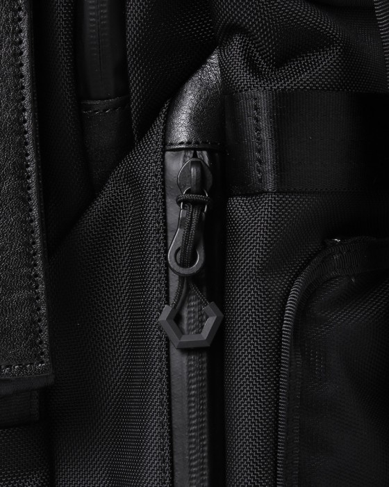 beruf2WAYバックパック【URBAN COMMUTER 2WAY BACKPACK 2 20L】21l