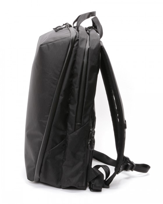 beruf スクウェアトラベルデイパック【URBAN EXPLORER PRO 24L X-pac®】02l