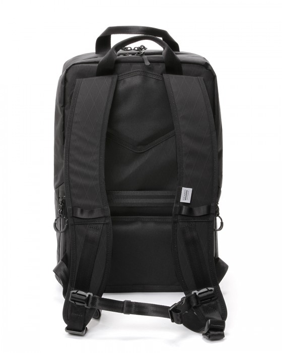 beruf スクウェアトラベルデイパック【URBAN EXPLORER PRO 24L X-pac®】03l