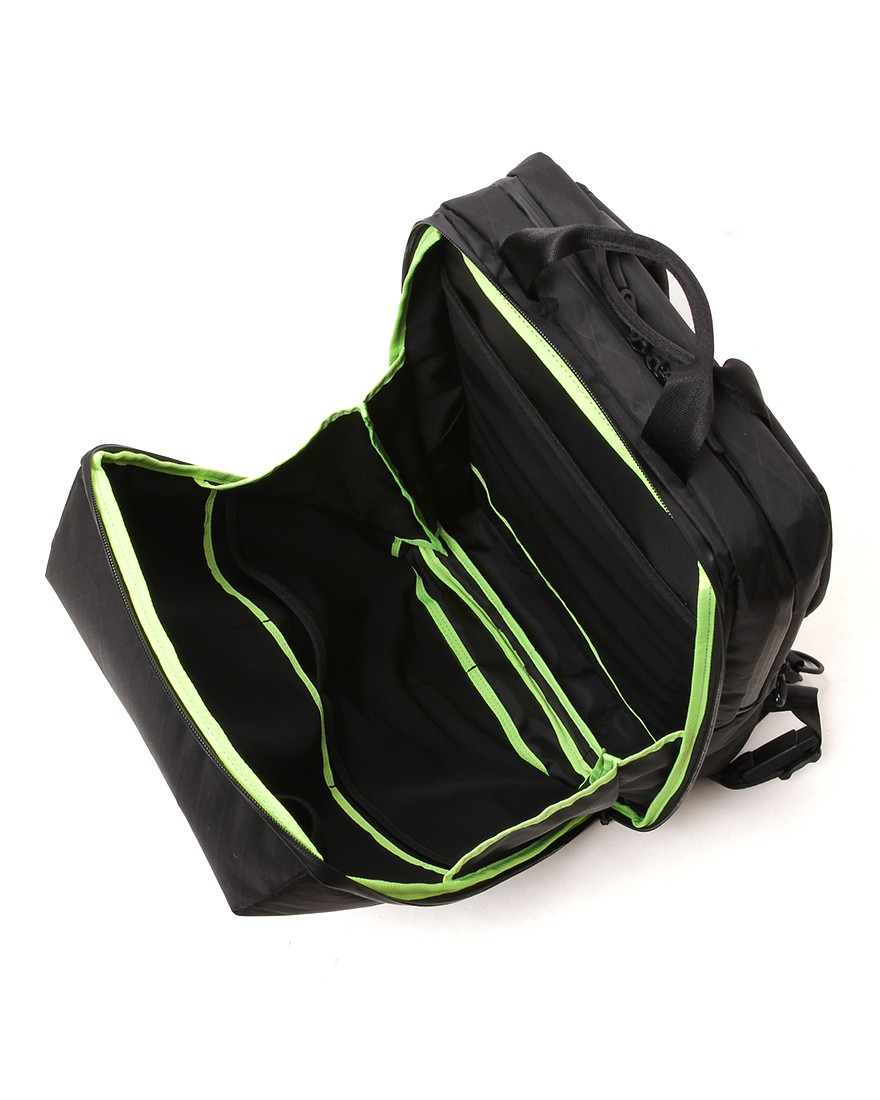 beruf スクウェアトラベルデイパック【URBAN EXPLORER PRO 24L X-pac®】08l