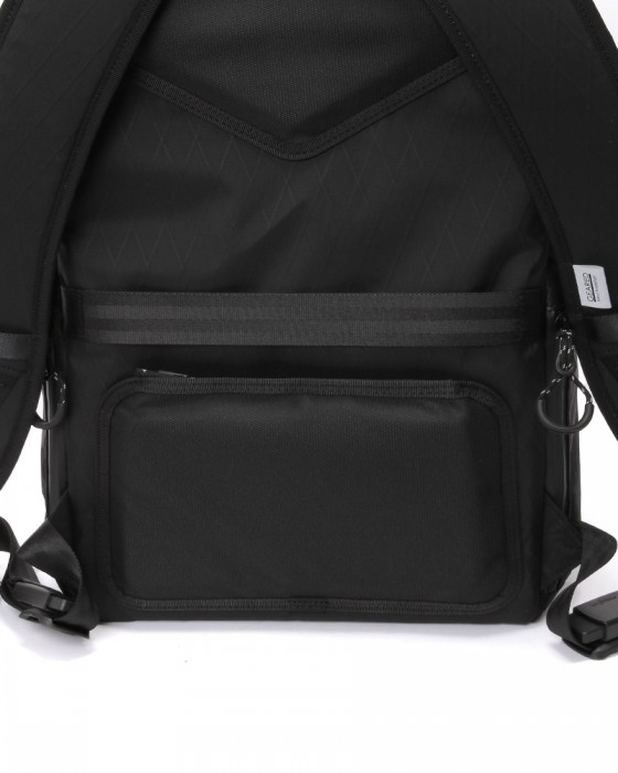 beruf スクウェアトラベルデイパック【URBAN EXPLORER PRO 24L X-pac®】09l