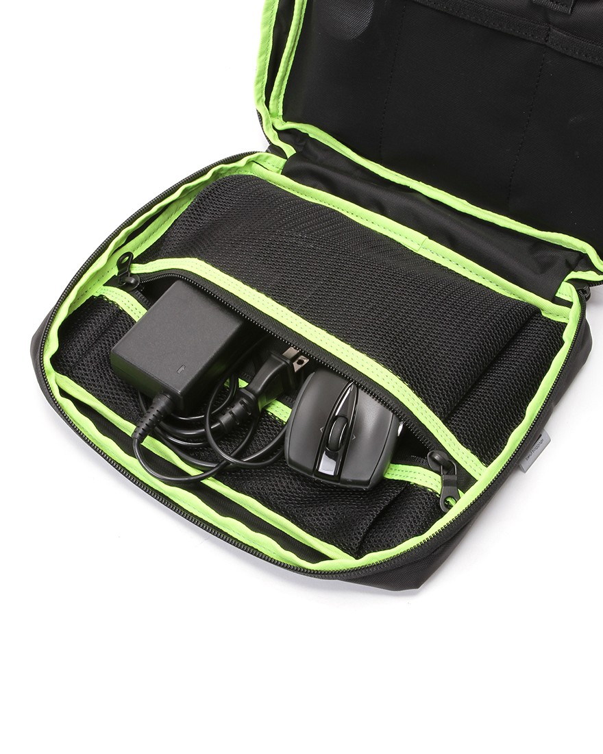 beruf スクウェアトラベルデイパック【URBAN EXPLORER PRO 24L X-pac®】26l