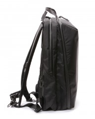 beruf スクウェアトラベルデイパック【URBAN EXPLORER PRO 24L X-pac®】mb_04l