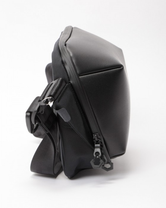 beruf baggage防水レザー スリングパック【URBAN EXPLORER 6.0】04l