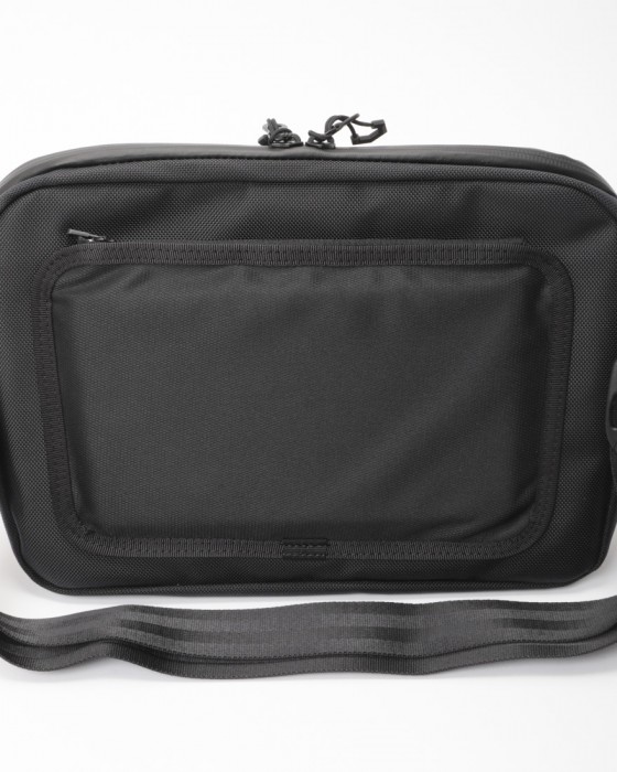 beruf baggage防水レザー スリングパック【URBAN EXPLORER 6.0】06l