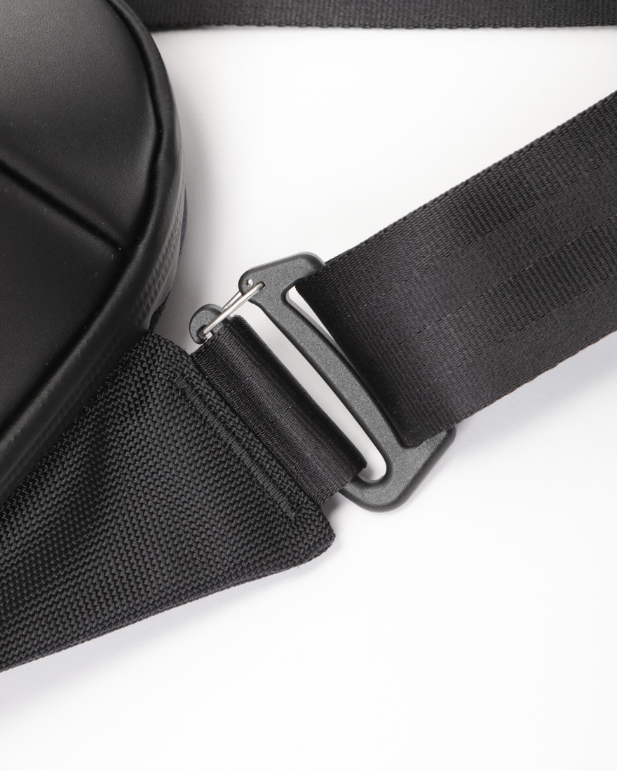 beruf baggage防水レザー スリングパック【URBAN EXPLORER 6.0】10l