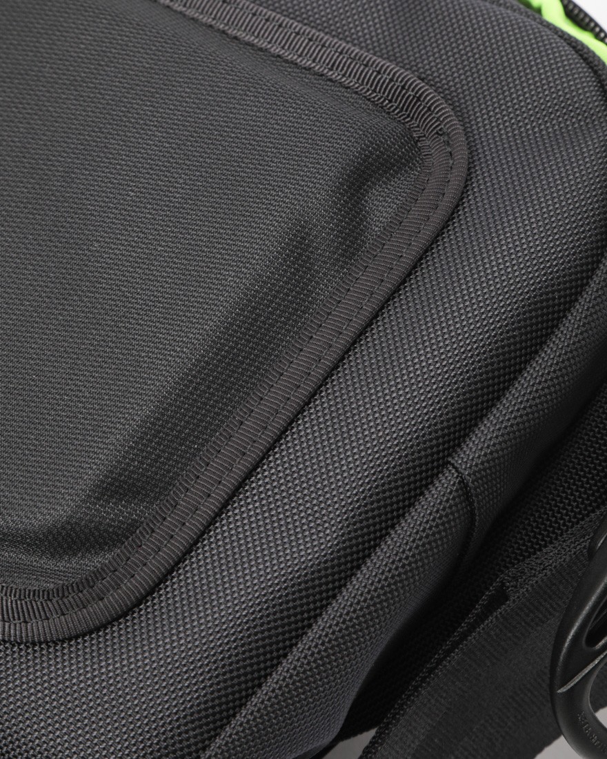 beruf baggage防水レザー スリングパック【URBAN EXPLORER 6.0】22l