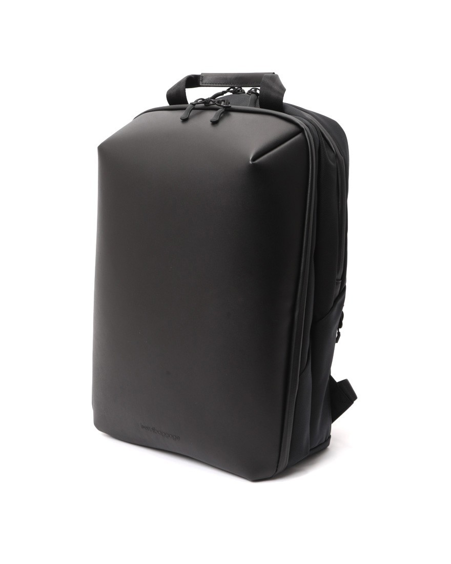 beruf baggage防水レザー スクウェア デイパック【URBAN EXPLORER NARROW 17L】ma