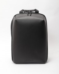 beruf baggage防水レザー スクウェア デイパック【URBAN EXPLORER NARROW 17L】mb_03l