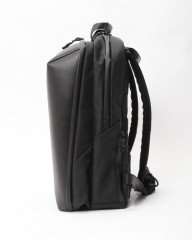 beruf baggage防水レザー スクウェア デイパック【URBAN EXPLORER NARROW 17L】mb_04l