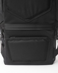 beruf baggage防水レザー スクウェア デイパック【URBAN EXPLORER NARROW 17L】mb_11l