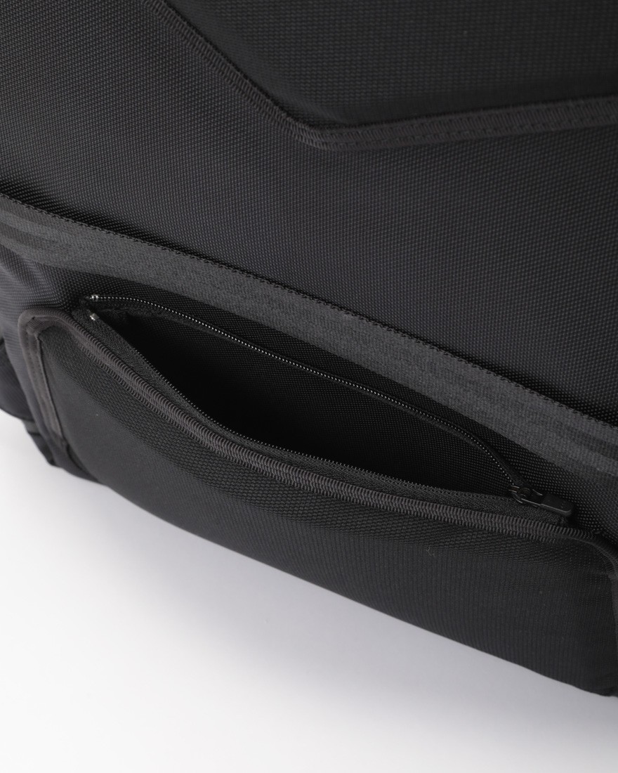beruf baggage防水レザー スクウェア デイパック【URBAN EXPLORER PRO 24L】08l