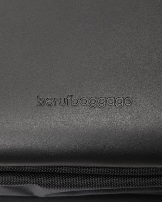 beruf baggage防水レザー スクウェア デイパック【URBAN EXPLORER PRO 24L】14l