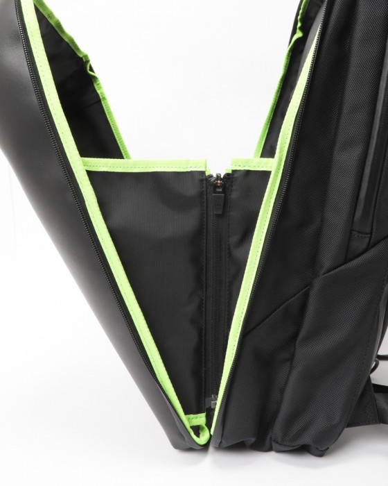 beruf baggage防水レザー スクウェア デイパック【URBAN EXPLORER PRO 24L】19l