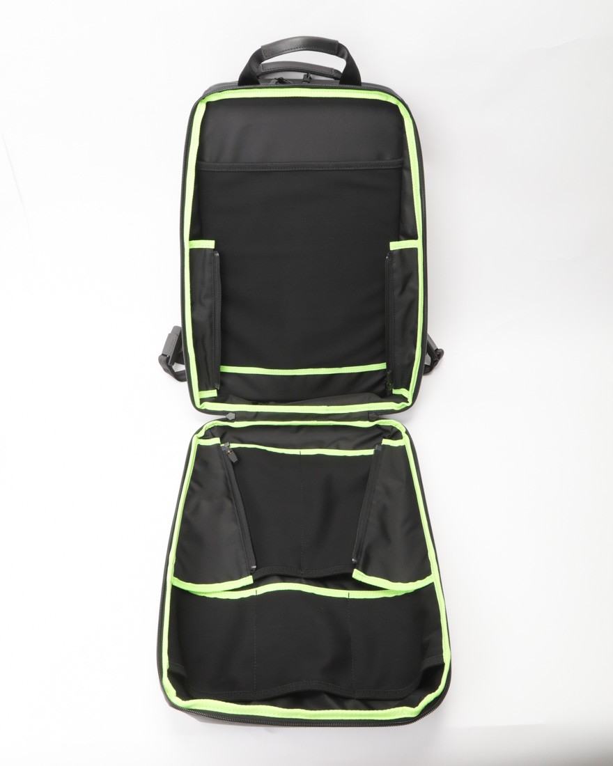 beruf baggage防水レザー スクウェア デイパック【URBAN EXPLORER PRO 24L】20l