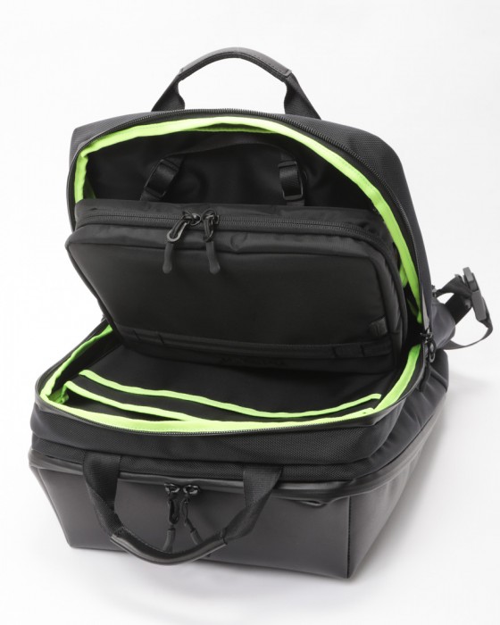 beruf baggage防水レザー スクウェア デイパック【URBAN EXPLORER PRO 24L】21l