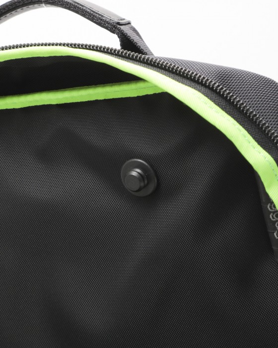 beruf baggage防水レザー スクウェア デイパック【URBAN EXPLORER PRO 24L】24l