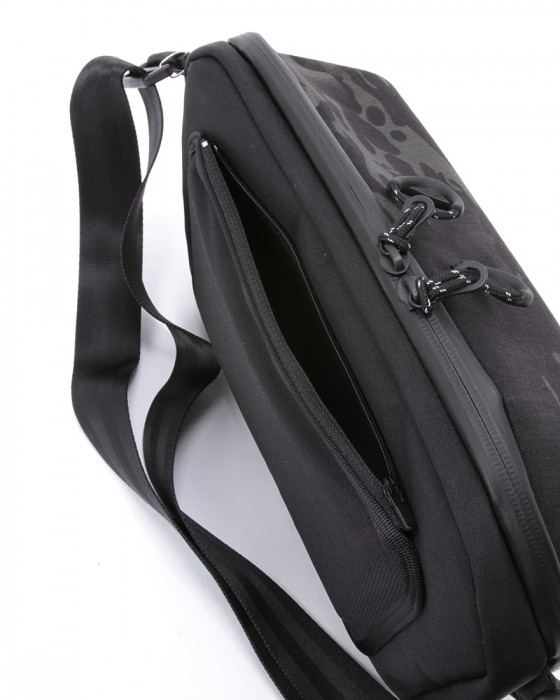 berufスリングバッグ【URBAN EXPLORER 6.0】12l