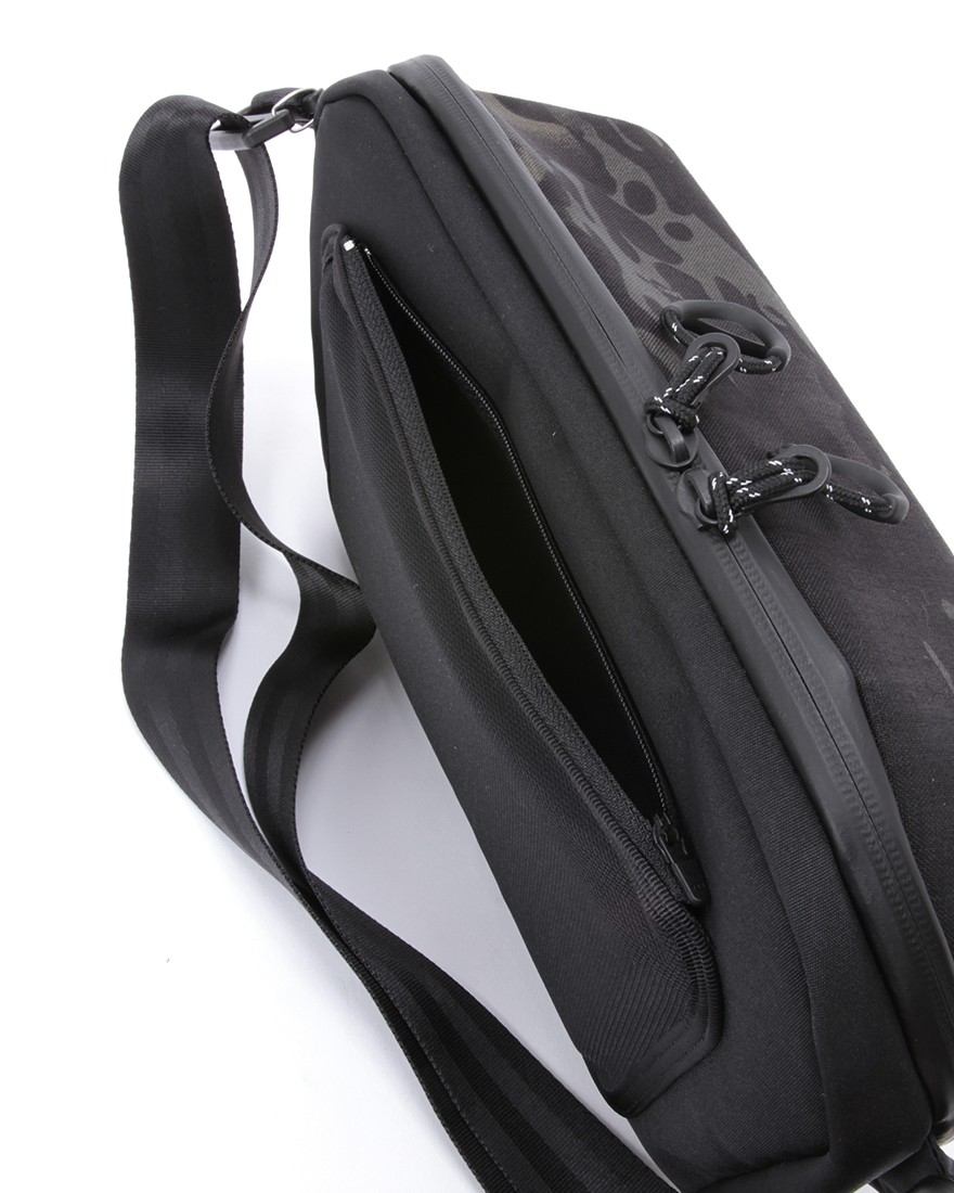 berufスリングバッグ【URBAN EXPLORER 6.0】12l