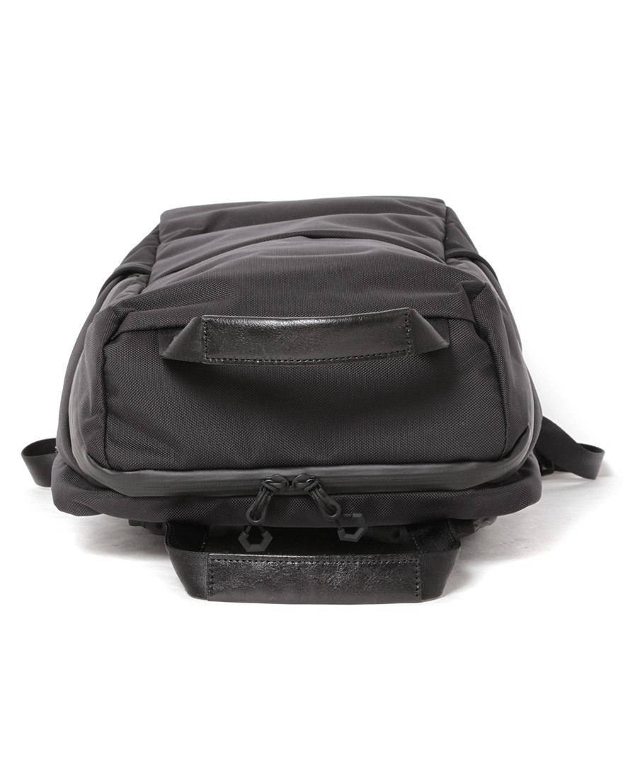 berufバックパック【URBAN COMMUTER BACKPACK 3 HA】06l