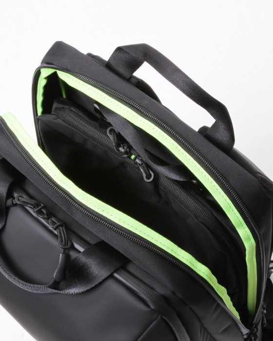 berufスクウェアトラベルデイパック【URBAN EXPLORER PRO 24L】20l