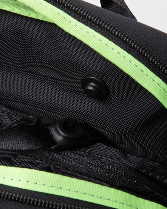 berufスクウェアトラベルデイパック【URBAN EXPLORER PRO 24L】22l