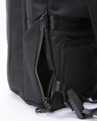 berufスクウェアトラベルデイパック【URBAN EXPLORER PRO 24L】mb_13l
